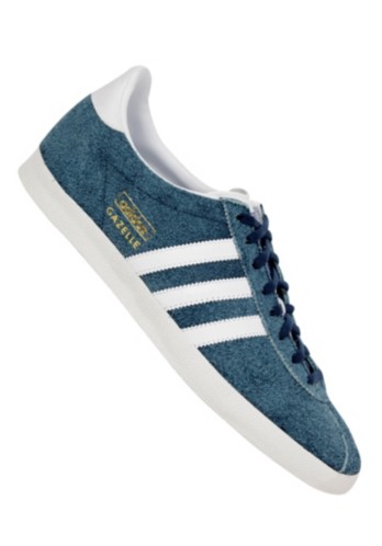 Welke schoenen heb jij op je wishlist? Adidas-gazelle-og-dark-petrol-s05running-white-ftwmetallic-gold-233421_set